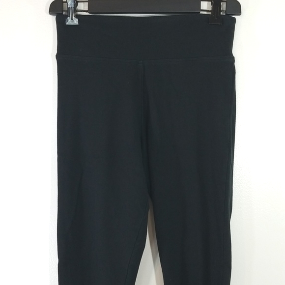 Victoria's Secret Sport Black Twisted Mesh Cutout Leggings size Small - Picture 3 of 10